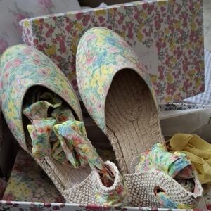 LoveShackFancy Mabebi Suede Espadrilles in Rainbow Sky Sz 38